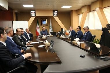 علی تقوی سرپرست معاونت توسعه مدیریت و برنامه‌ریزی منابع بیمه البرز شد