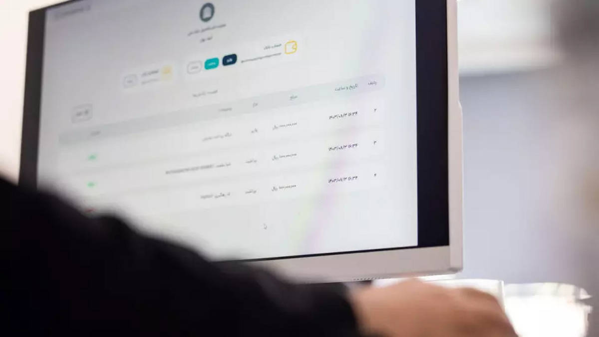 بازار ارز تجاری مرکز مبادله ایران ۴ میلیارد دلاری شد