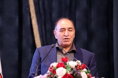 سرمایه گذاری ۳۰ تا ۴۰ همتی در شرکت سنگ آهن؛ ظرف سه سال آینده/ نیروهای ماهر به بافق می آیند