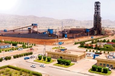  بازدید استاندار هرمزگان از شرکت صبا فولاد خلیج فارس