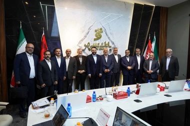 آمادگی بانک شهر برای ایجاد هسته های پژوهشی و بورسیه دانشجویان نخبه