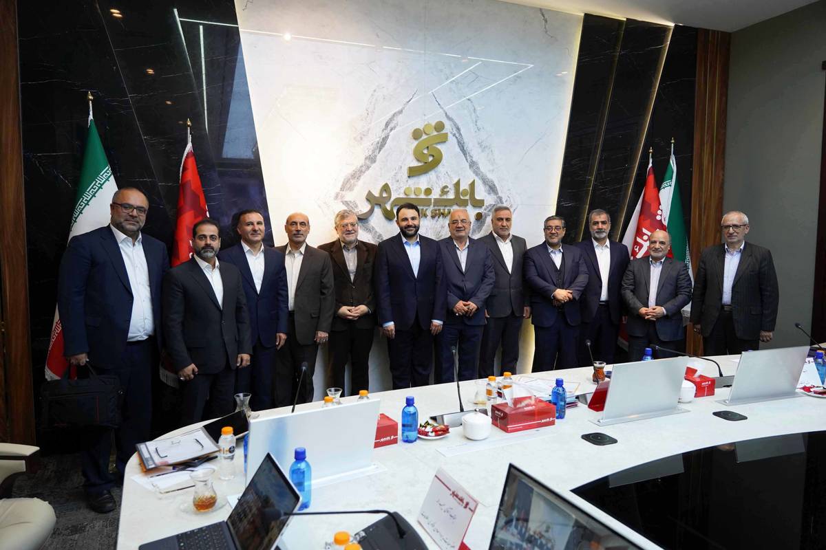 تاکید بر نقش بانک شهر در اجرای پروژه های مشهد