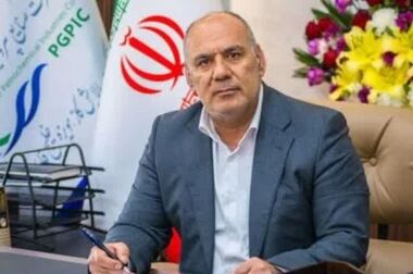 کارگر ایرانی، هم در سنگر کار و هم در میدان جهاد، پیشتاز و استوار