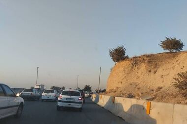 روانسازی تردد در معابر منطقه یک با حذف تخلف پارک حاشیه ای