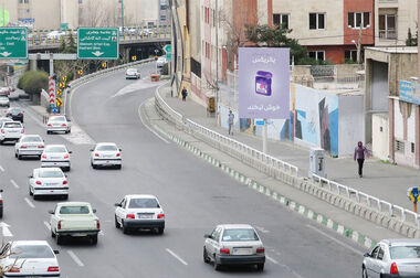بیش از 773 هزار فقره خودرو به دلیل تخلفات ساکن از 21 اردیبهشت ماه تا 11 خرداد ماه سال جاری ، جریمه و اعمال قانون شدند
