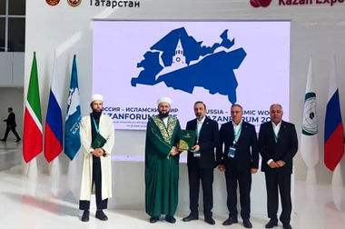 نجارزاده در مراسم افتتاح شعبه کاشان: آیین نامه تامین مالی صنعت نساجی تا دو هفته آینده ابلاغ می شود