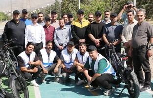 رکاب‌زنی شهردار منطقه ۵ و مدیران شهری در مسیر «سرزندگی»/ بهره‌برداری از مسیر ۲۶ کیلومتری حمل‌ونقل پاک
