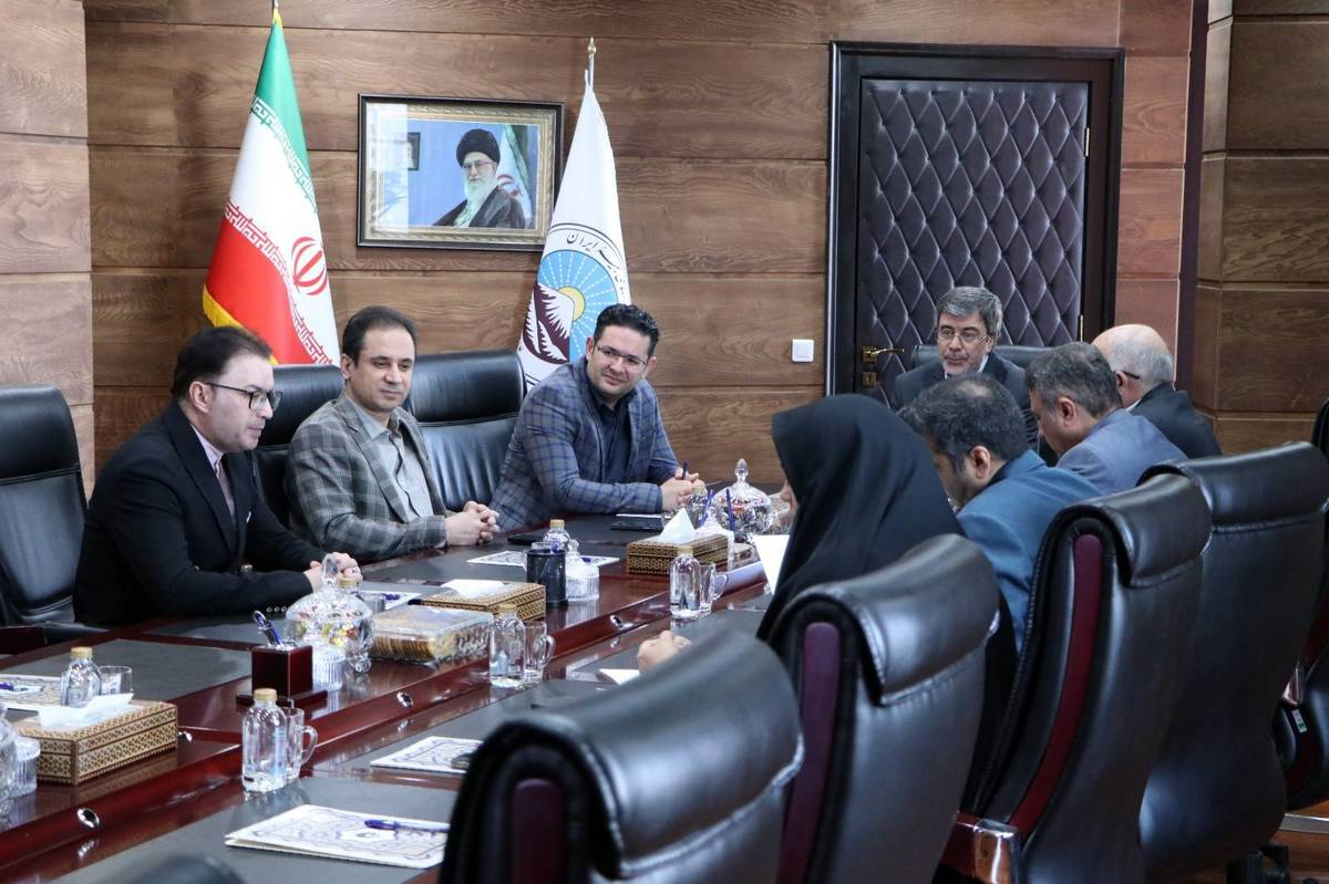  نقش راهبردی بیمه ایران در اقتصاد ملی نیازمند نگاه حرفه‌ای است