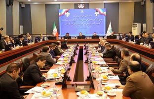 رضا مسرور: بازگشت کیش به محور سیاست ارزی کشور می‌تواند به ثبات بازار ارز کمک کند