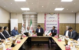 بازدید مدیرعامل گروه فولاد مبارکه از شرکت صنایع فولاد توان‌آور آسیا