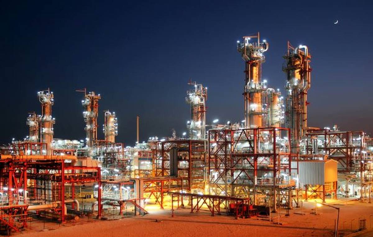 ایران در مدار خودکفایی بنزین