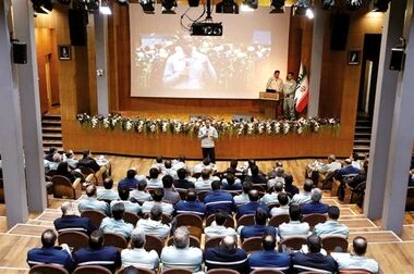 ساخت مکانیسم شارژ هوپر گلوله آسیاب واحد گندله‌سازی در کارگاه اسکلت فلزی فولاد مبارکه
