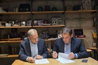 نام ایران به‌تنهایی ظرفیت درخشش جهانی در عرصه گردشگری را دارد