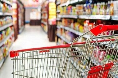 در بازار اقلام اساسی ایام محرم چه می‌گذرد؟