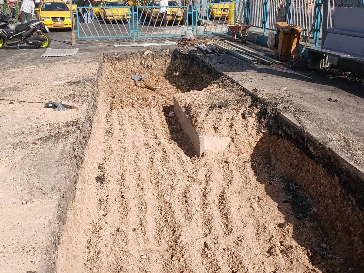 عملیات اجرایی پروژه مسقف‌سازی پایانه تاکسیرانی فرهنگسرای اشراق در مساحت ۷۰۰ مترمربع