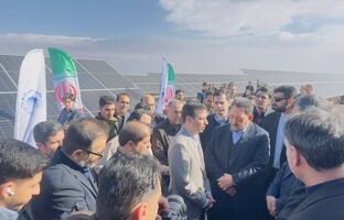 افتتاح نیروگاه ۱۰۰ مگاواتی فروغ کویر چادرملو با حضور وزیر صمت
