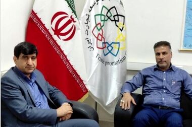 تجلیل منطقه آزاد ماکو از معلمان نمونه و تأکید بر هوشمندسازی مدارس