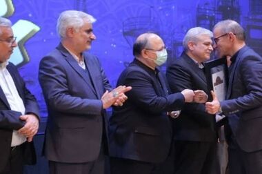 نشست مدیرعامل پتروشیمی خوزستان با فعالان اقتصادی خراسان