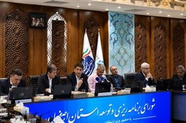 حرکت شتابان مخابرات ایران به سوی شبکه‌ای مشتری‌محور؛ رضایت مردم، حاصل نهایی همه اقدامات مخابرات است