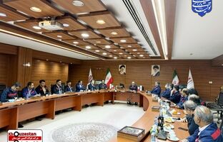 برگزاری اولین نشست شورای راهبردی شرکت فولاد اکسین خوزستان با تأکید بر تولید پایدار و توسعه