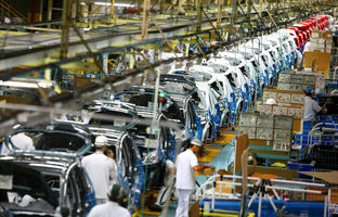 کارنامه خودروسازان در نخستین ماه سال/ ۴۴ هزار دستگاه خودرو تولید شد