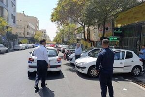 معابر منطقه ۲ از سد معبرهای غیرقانونی پاکسازی می شود