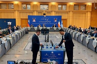 آشنایی نوجوانان با صنعت پرداخت با اجرای برنامه‌های آموزشی در شاپرک