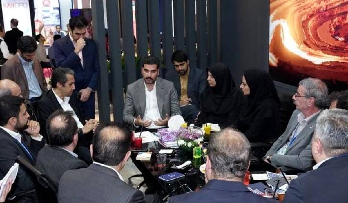 تاکید احمدنیا رئیس اطلاع رسانی شورای اطلاع رسانی دولت بر تقویت ساختار روابط عمومی ها