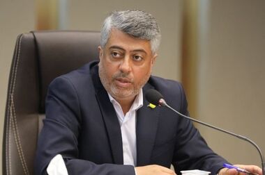 دومین جشنواره سراسری شعر و داستان دانشگاه آزاد اسلامی برگزار شد