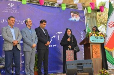 نورپردازی در محورهای الگوی خدمت منطقه یک خیابان شریعتی و نارنجستان هفتم نورپردازی شد
