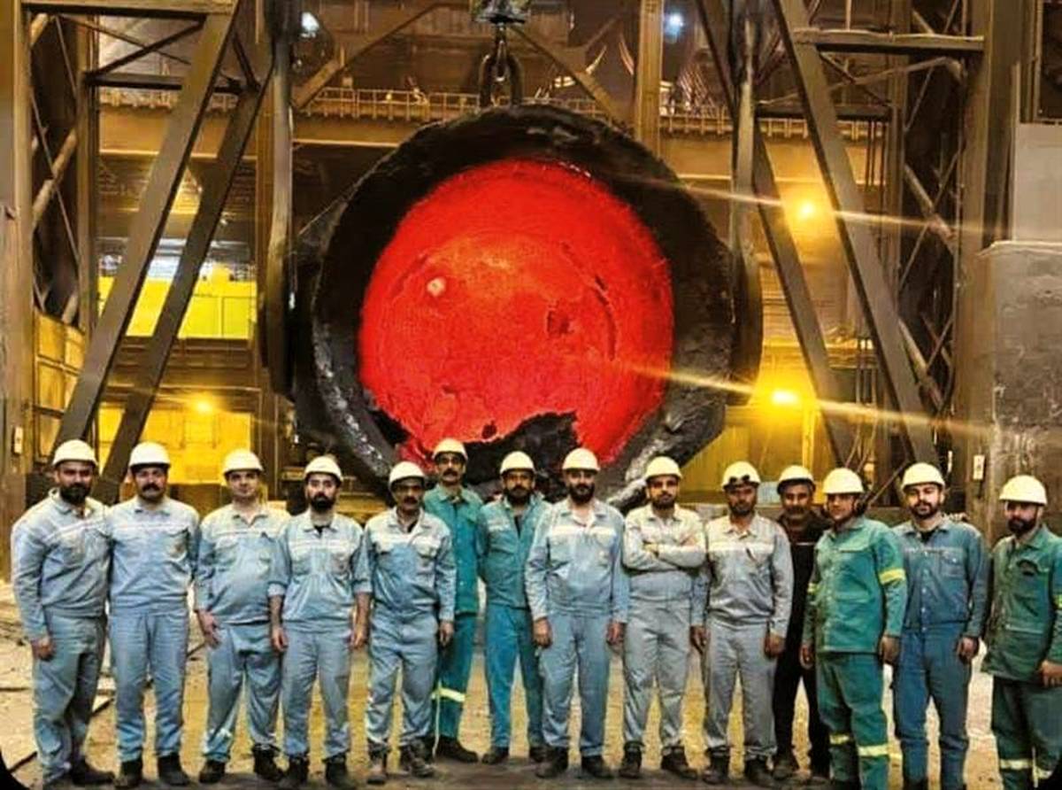شکسته شدن رکورد عمر نسوز پاتیل مذاب در فولاد مبارکه