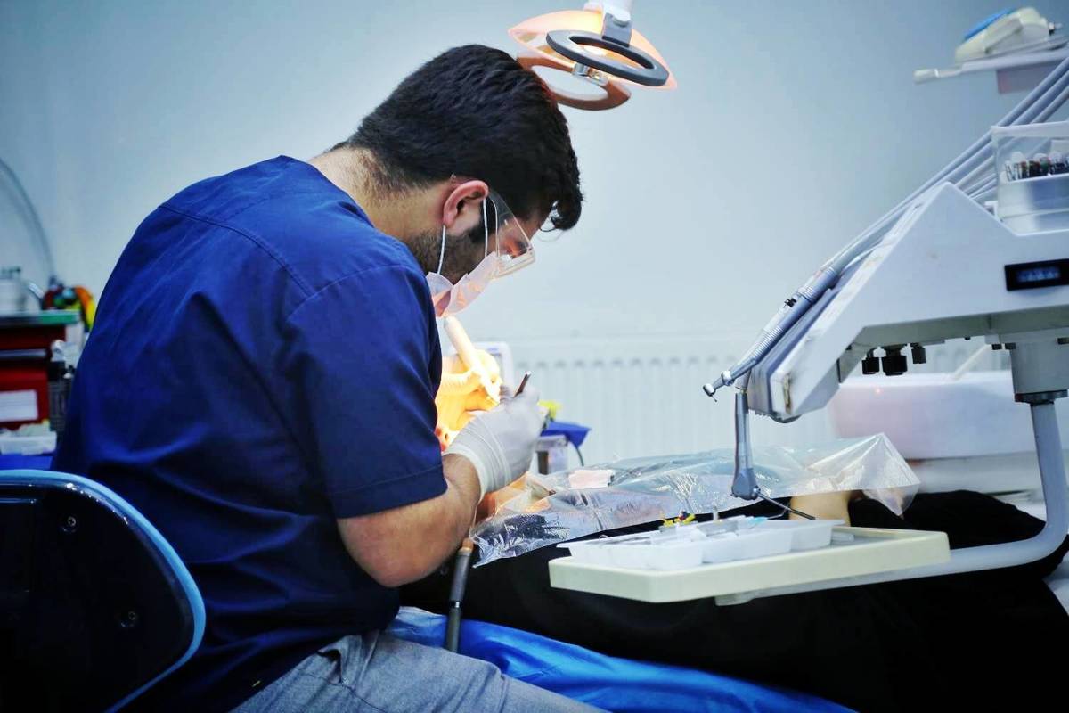 آغاز چهارمین مرحله اجرای پویش لبخند با برکت در مناطق محروم کشور/ انجام ۸۰ هزار خدمت تخصصی در حوزه دهان و دندان در قالب لبخند با برکت