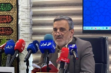  بازدید رئیس شورای اسلامی شهر تهران از خانه‌موزه شهید  چمران در منطقه ۱۲