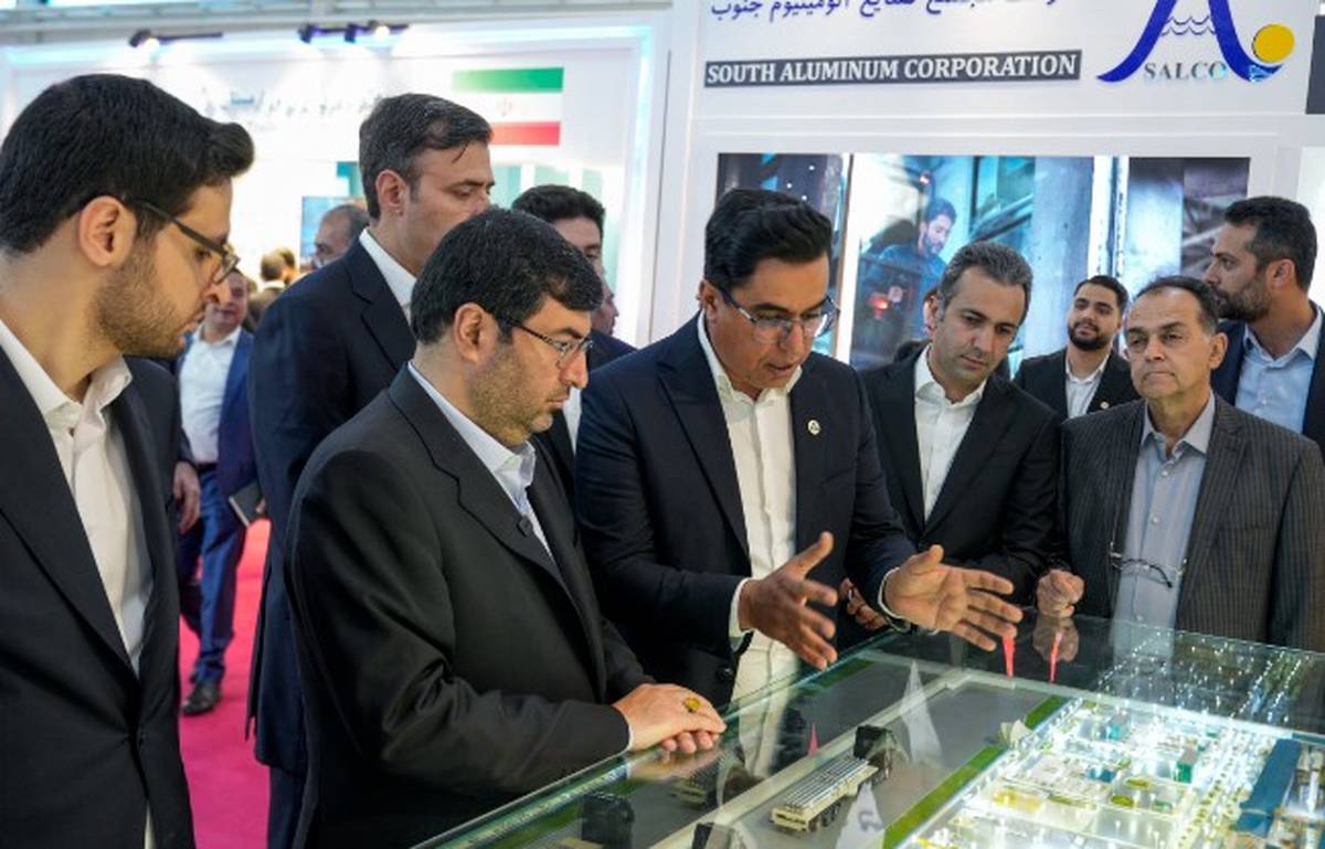 بازدید مدیرعامل گروه سرمایه گذاری غدیر از غرفه سالکو