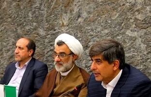 حکمرانان به صنعت فولاد توجه و قیمت انرژی این صنعت را کاهش دهند
