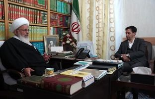 دیدارهای جداگانه مدیر عامل چادرملو با امامان جمعه یزد و اردکان