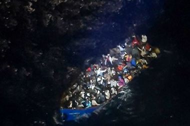 بورسیه کامل دانشجویان پذیرش شده در موسسه آموزشی کشتیرانی/برنامه ریزی برای بهبود وضعیت شغلی دریانوردان طی سال جاری