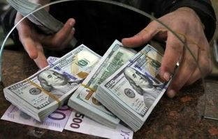  شرط کاهش نرخ دلار تا ۶۱ هزار تومان/ رد پای امارات در گرانی‌های دلار ؟