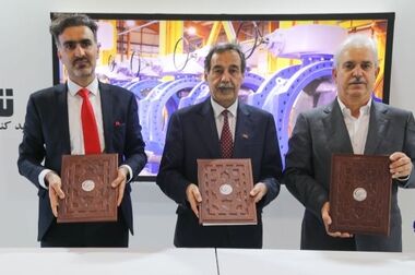 اهدای ۵۱۶ محصول خونی در یک سال؛ تپش زندگی با نوع‌دوستی کارکنان فجر
