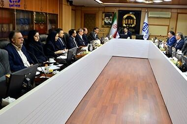بیمه‌ها جسورانه‌تر وارد اکوسیستم اقتصاد کشور شوند/ نرخ فنی درست خط قرمز بیمه آسیاست