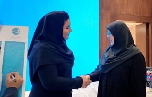 بیمه دی در مسیر شفافیت، متعهد و در کنار اصحاب رسانه است