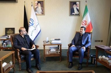  بازدید میدانی دبیر شورای‌عالی مناطق آزاد از محل آتش‌سوزی در منطقه آزاد انزلی