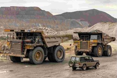 پیروی شرکت ملی مس از سیاست صنعتی ایران مبتنی بر برنامه توسعه کشور با نگاه به آینده بازار جهان