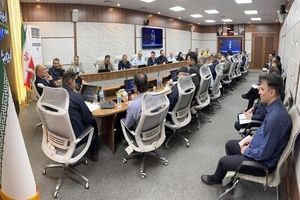  ارائه گزارش عملکرد واحدها در نخستین جلسه: اولویت‌ها برای رفع نواقص مشخص شد / صادقی در نخستین نشست مدیران: مسیر موفقیت از هم‌افزایی و اعتماد می‌گذرد