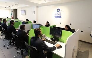 بازدید مدیر عامل بانک سینا از مرکز ارتباط با مشتریان و واحد‌های مستقر در ساختمان میر عماد 