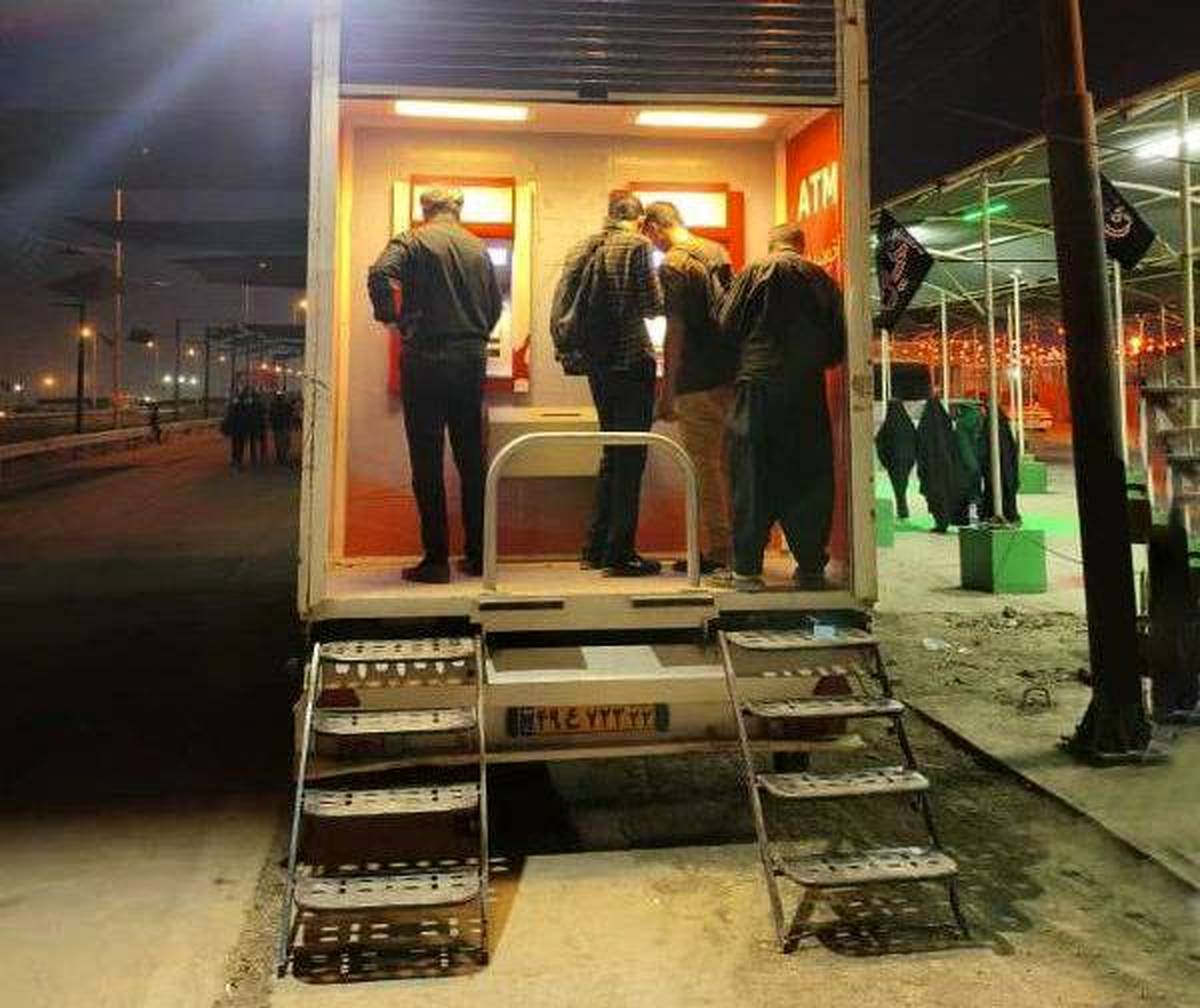 استقرار خودپردازهای سیار بانک ملت در مناطق مرزی با کشور عراق