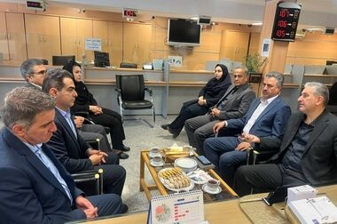 تقدیر از شعب برتر منطقه هفت بانک سرمایه