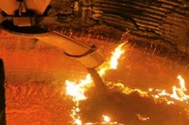 بومی‌سازی قطعات و‌ تجهیزات نیروگاه خورشیدی؛ اولویت نیروگاه ۶۰۰ مگاواتی فولاد مبارکه