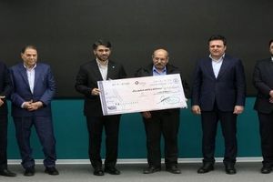 لبخند نیک آفرین به مشتریان خوش شانس بانک کارآفرین