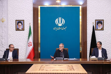 پزشکیان: می‌توانیم کمبود مدارس را با کمک بسیج برطرف کنیم